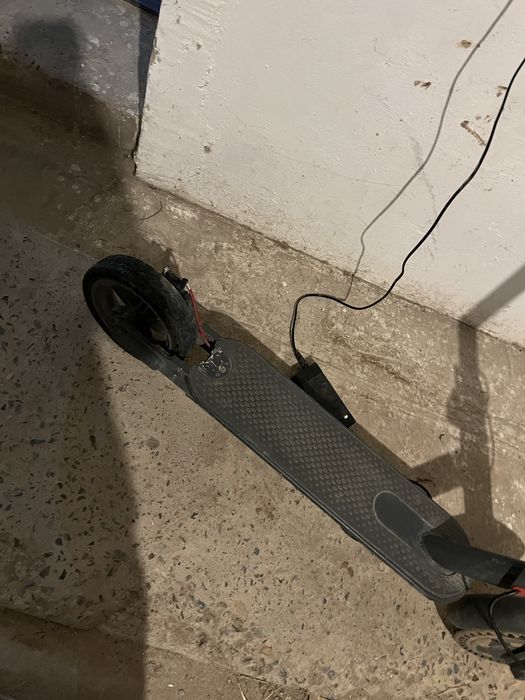 Электро самокат аово м365