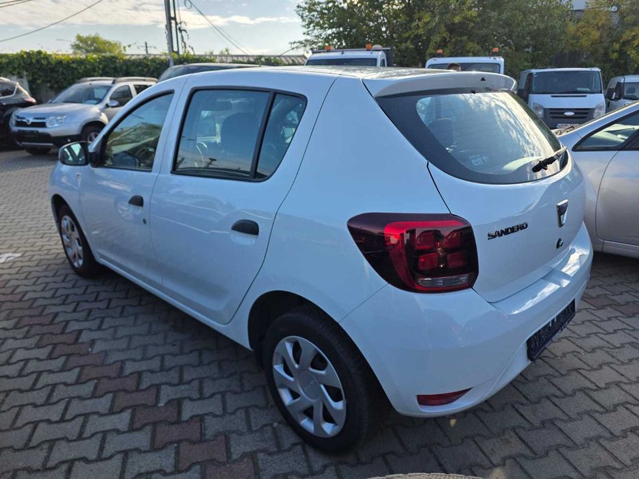 DACIA Sandero 2018 — imagine 4