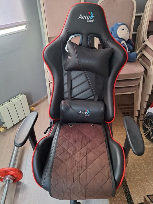 Компьютерное кресло