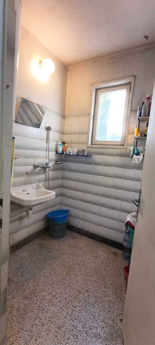 Продава се Тристаен апартамент в Пловдив, Кючук Париж - 92 кв.м за 1283 €/кв.м - Снимка #7