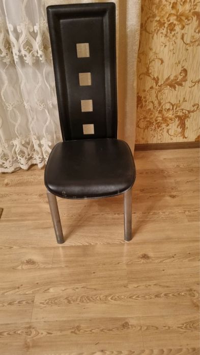 Продаются кухонные стулья