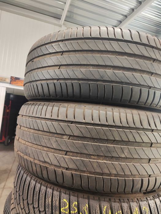 2бр.летни гуми 235/50/18 Michelin