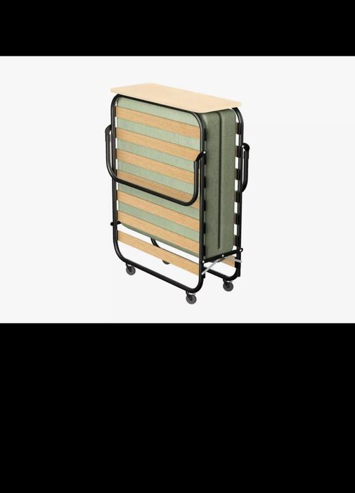 Продам кровать ,раскладная с матрасом.