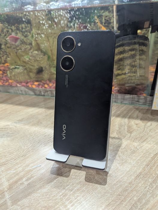 Vivo Y03 работает