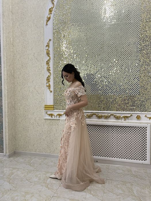 Вечерние платье по выгодной цене