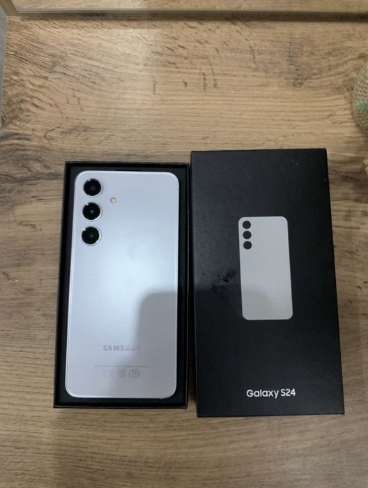 Продам Samsung S24 128