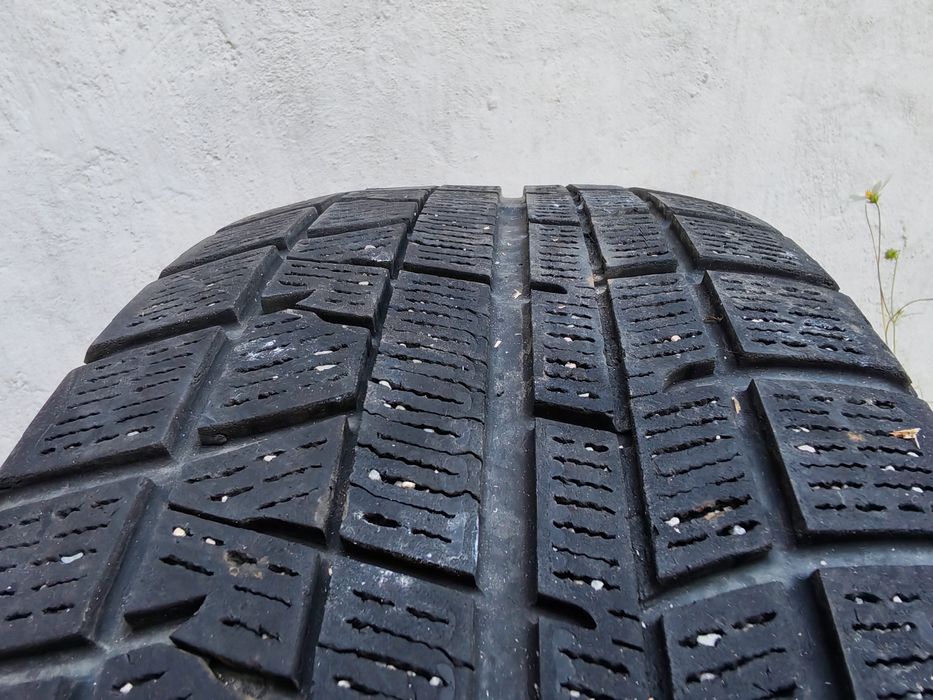 Шины липучка 215/60/16