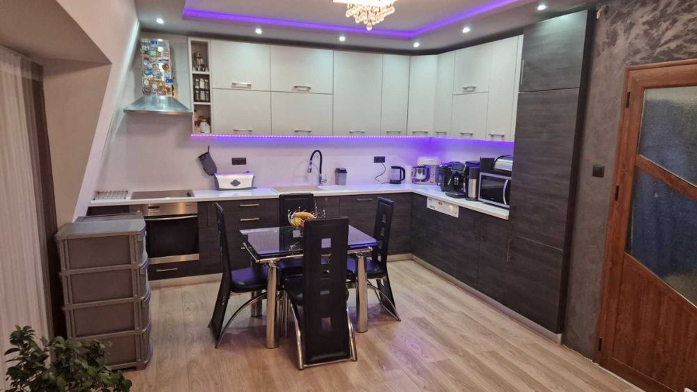 Продава се Двустаен апартамент в Перник, Изток - 51 кв.м за 1760 €/кв.м - Снимка #7