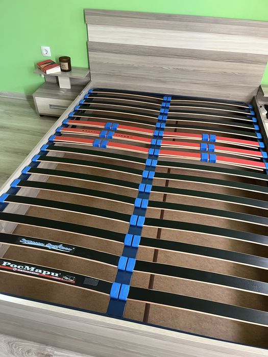 Рамка за спалня ***