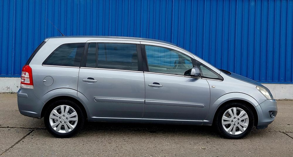 Opel Zafira 2011 Diesel 7 locuri