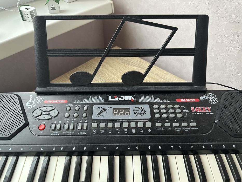 Музыкальное пианино для детей