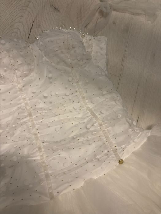 Рокля от колекция на Alessa