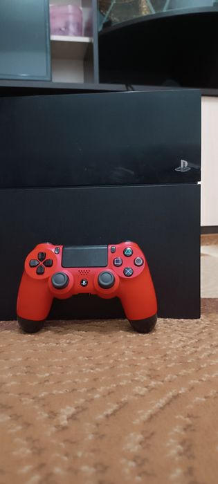 Playstation 4 состояние идеальное