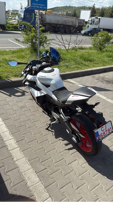 Vand sau schimb cf moto 450 sr