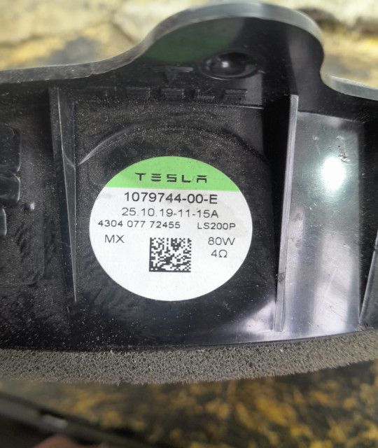 Boxa fata stanga/dreapta 1079744-00-e Tesla Model 3 1 (2017 - 2020)
