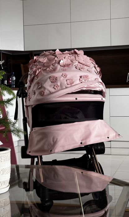 Кош за новородено Cybex Priam 4 /e-PRIAM Simply flower pink