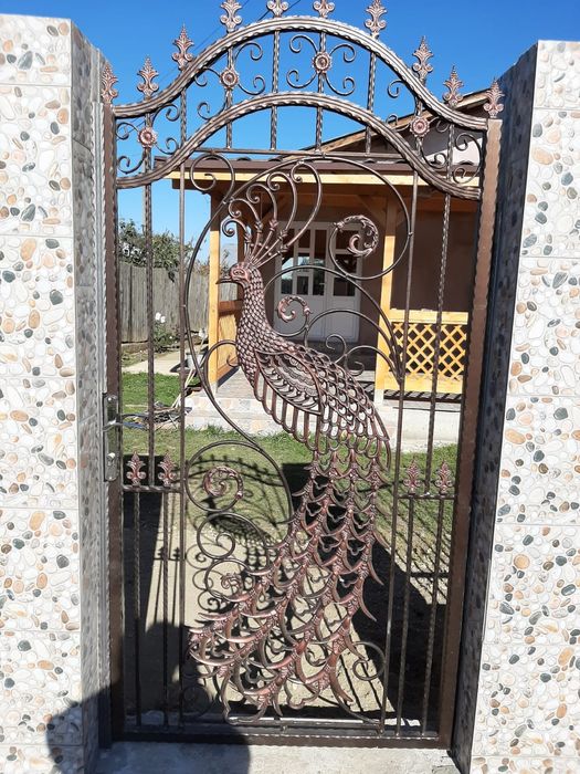 Poarta pitonala model deosebit