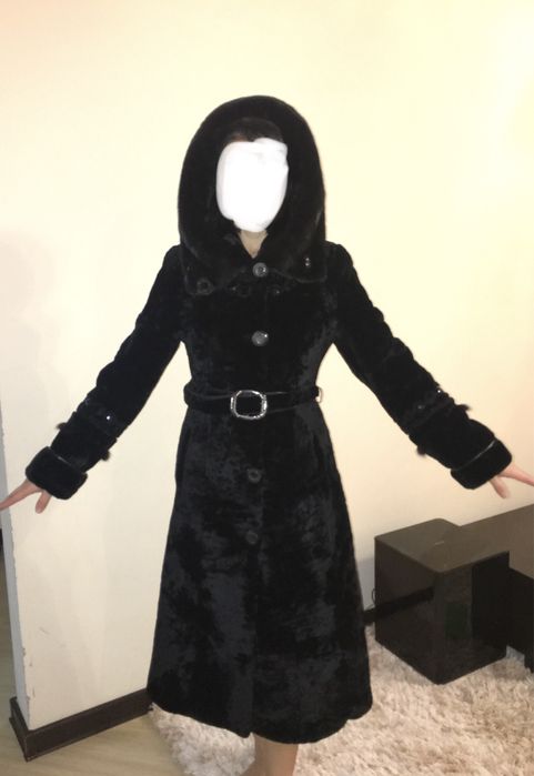 Платье, комбинезон, куртки, шуба