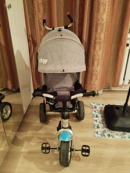 Продам трёхколёсный велосипед
