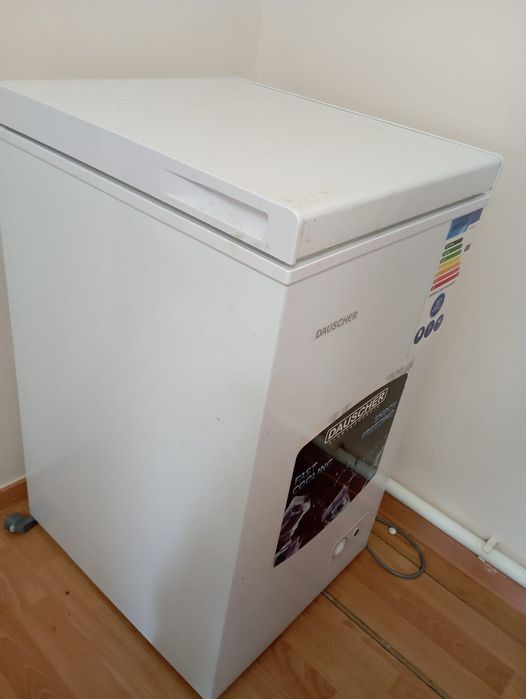 Продам морозильную камеру