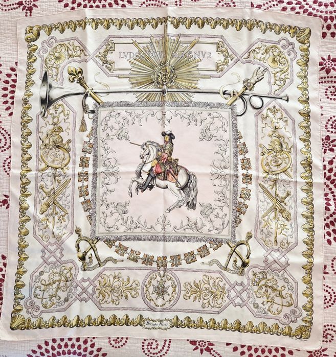 Esarfa Hermes Paris