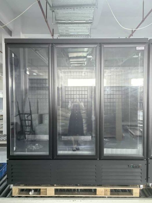Vitrina verticala congelare cu 4 usi / 250 cm / STOC-NOU