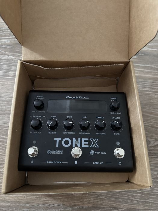 Tonex Pedal гитарный кабинет импульсов и усилителей