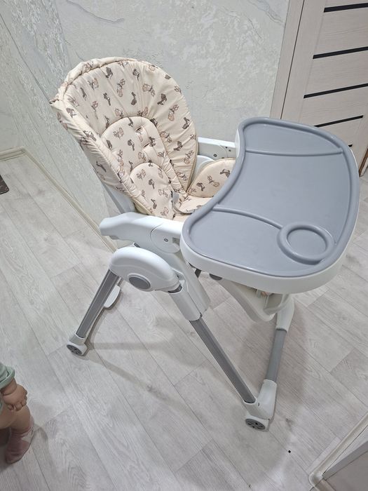 Продам стульчик для кормление
