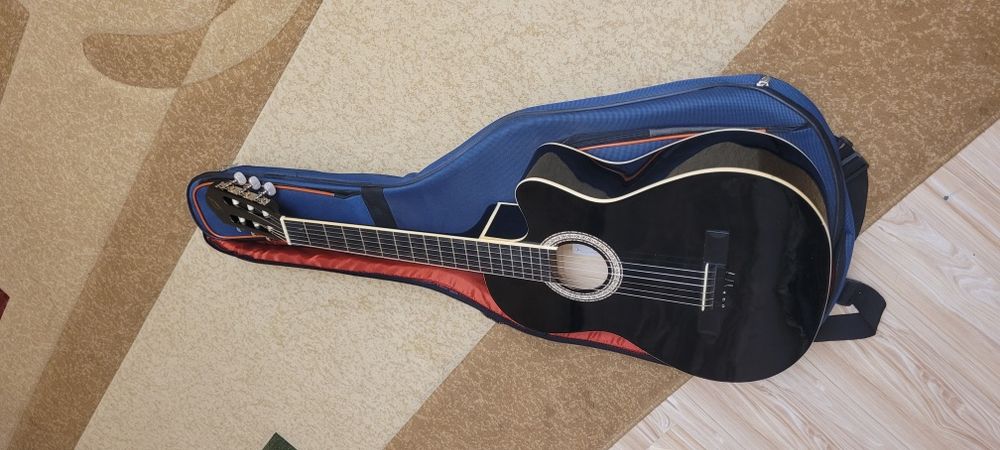 LC 3900C BK Classic gitara + sifatli qimmat chixol