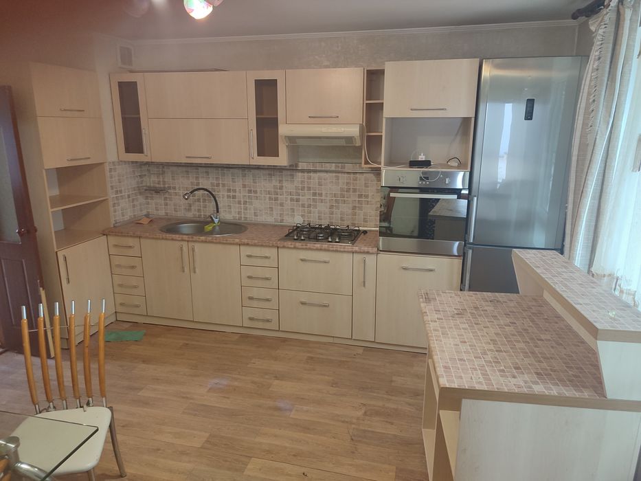 Кухонный гарнитур