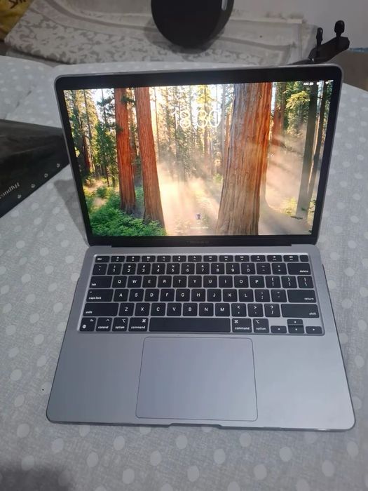 Macbook продается