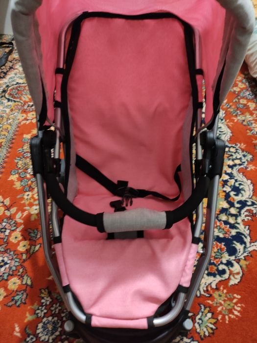 Коляска для кукол