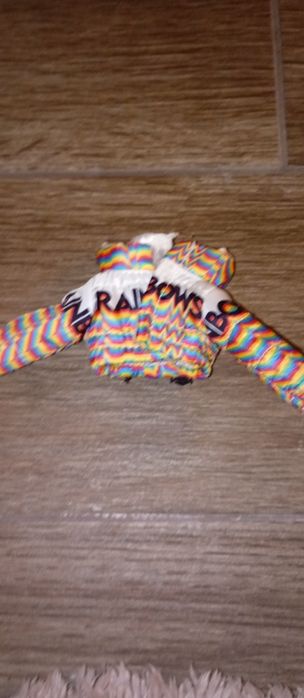 Set papusi ( 2 rainbow high, 2 sirene+o jeaca rainbow high)