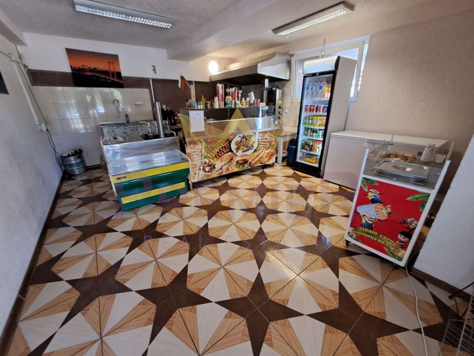Продава се Магазин в с. Гроздьово, Област Варна - 985 кв.м за 102 €/кв.м - Снимка #8