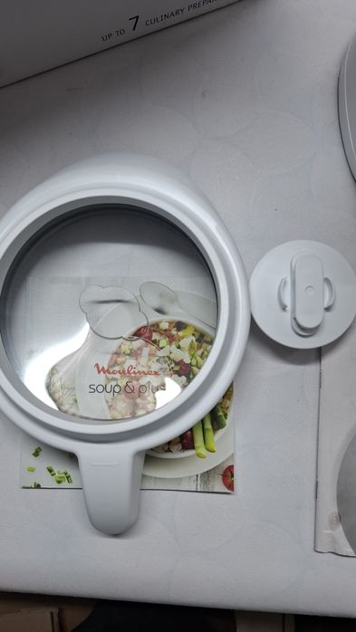 Moulinex Блендер,супник,смутита,натрошен лед,1100W,Купа 2л,3програми