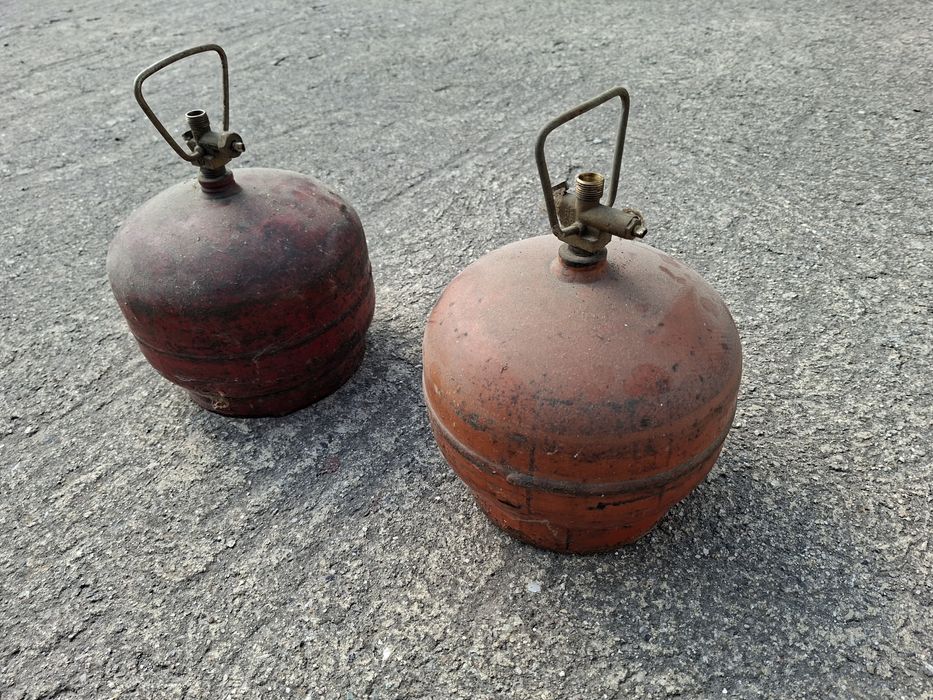 Газови бутилки 5л  2 броя-20€