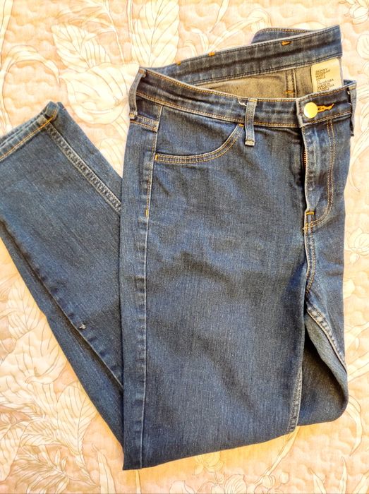 Джинсы 26-27 H&M