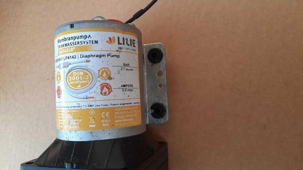 Хидрофорна помпа SHURflo / LILIE