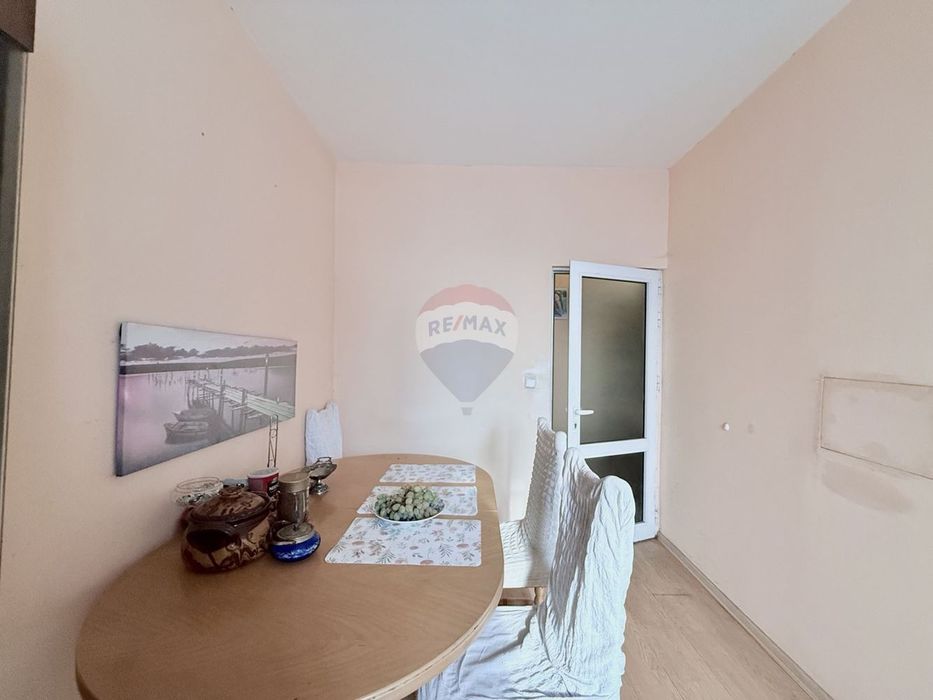 Продава се Тристаен апартамент в Варна, Център - 98 кв.м за 1694 €/кв.м - Снимка #9