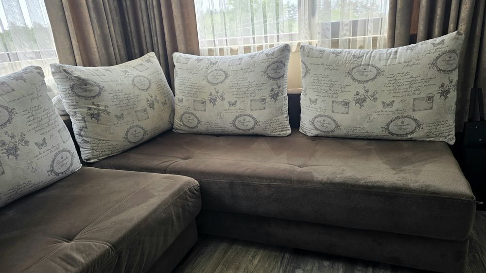 Дивана ъглов холен