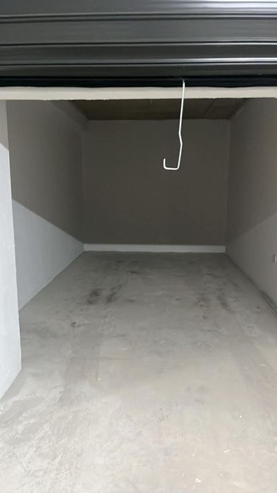 Дава се под наем Гараж / Паркомясто в Велико Търново, Акация - 25 кв.м за 99.45 € - Снимка #1