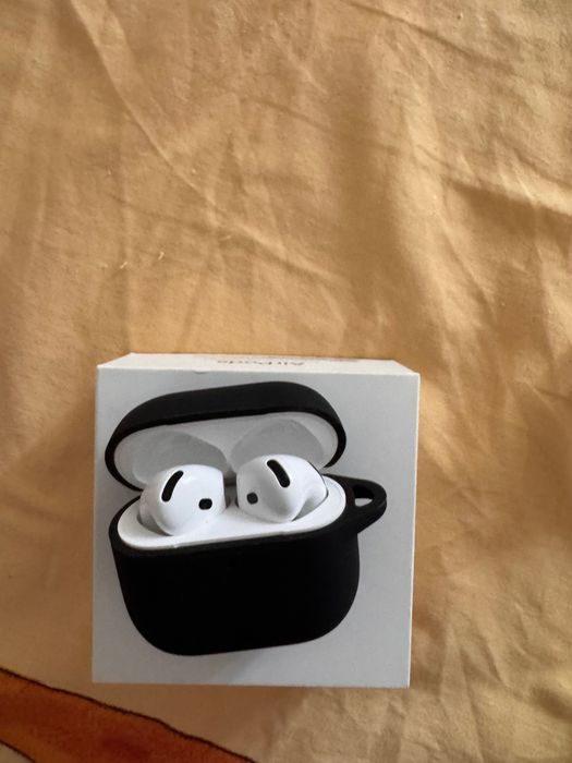 Airpods 4 ANC Noise Cancel noi cu husa
