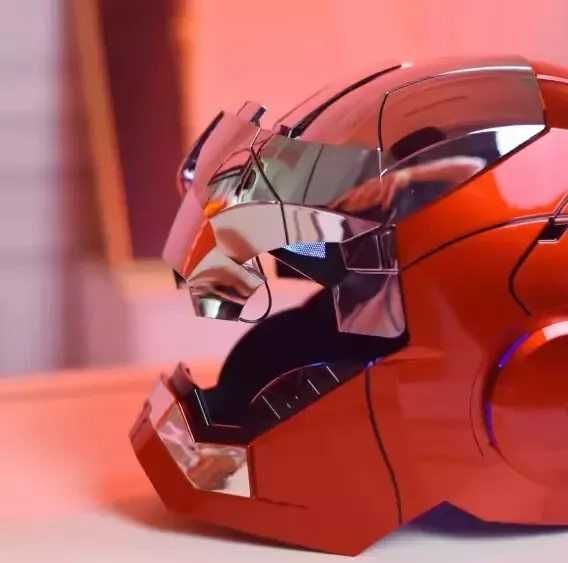 Реалистична Моторизирана маска Iron Man Железния човек Гласови команди