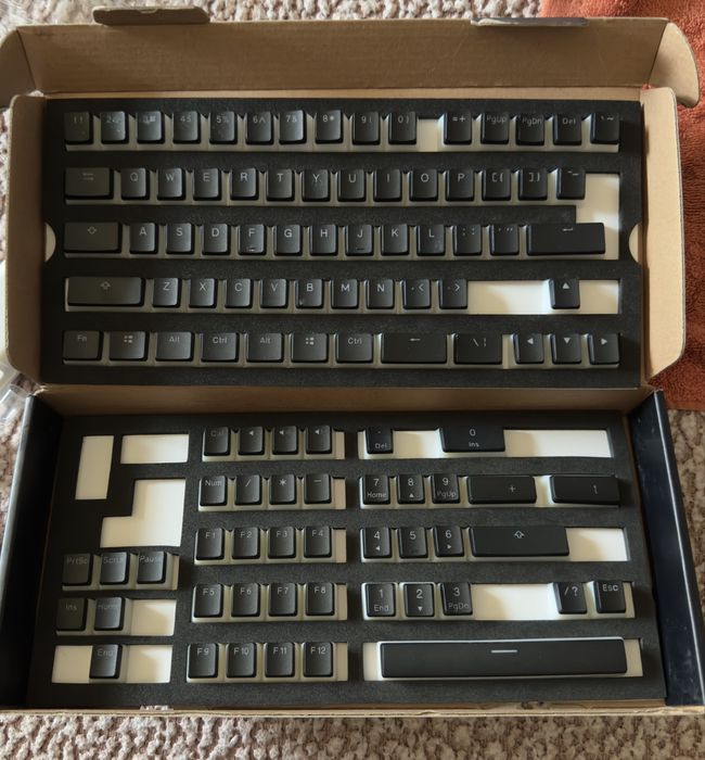 Ducky one 2 mini SF  MX Cherry Red