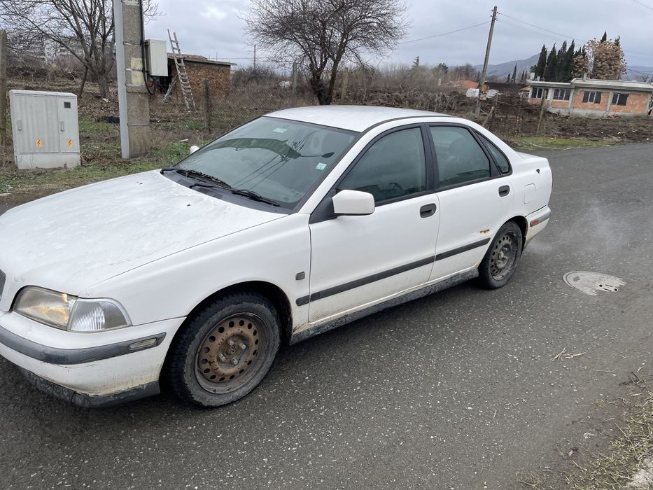 Volvo S40 1.6i Волво С40 1.6и газ инж.  На - части!!