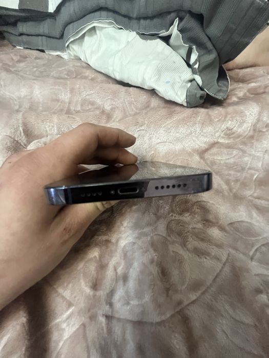 Продам айфон 14 про макс