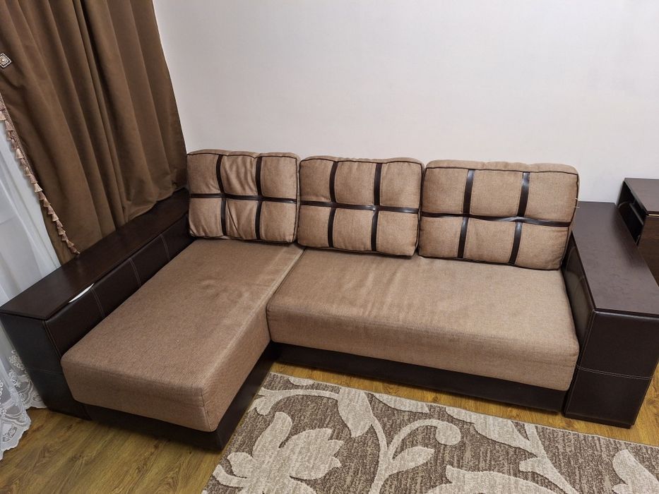 Продаётся угловой диван
