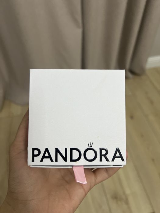 Pandora браслет золотистый