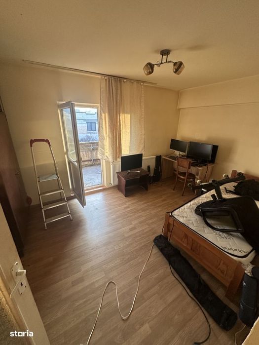 Apartament cu 2 camere de vanzare, 51 mp, etajul 1, Dealul Florilor — fotografia 3