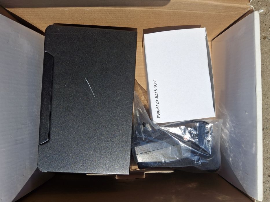 Port display,port switch cu monitor dublu 4 k  60 hz